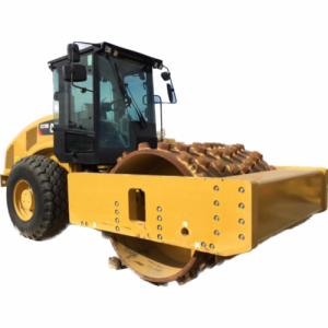 Cat CS79B 20T Padfoot Vibrating Roller